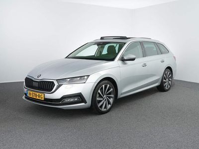 tweedehands Skoda Octavia Combi 1.5 TSI First Edition | Pano | Virtual | Hea