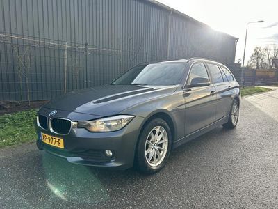 tweedehands BMW 316 316 Touring d Luxury / LEER / PANORAMADAK / STOELVE