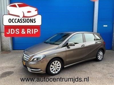 Mercedes B180