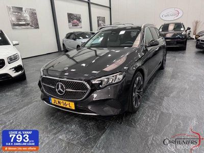 Grijs (metallic) Occasion 2024 Mercedes E200 Avantgarde Stationwagen | € 44.950
