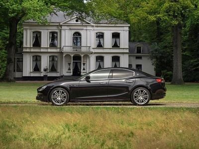Zwart Gebruikt 2022 Maserati Ghibli Coupé | € 69.500