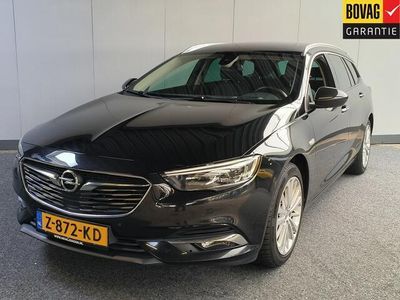 tweedehands Opel Insignia Sports Tourer 1.5 Turbo Innovation uit 2018 Rijklaar + 12 maanden Bovag-garantie Henk Jongen Auto's in Helmond, al 50 jaar service zoals 't hoort!