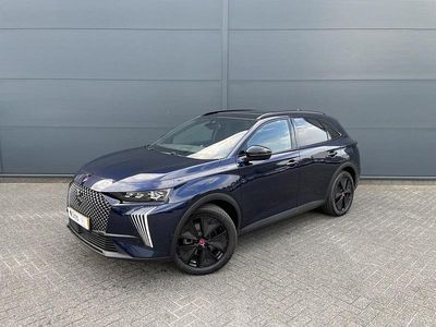 Blauw (metallic) Occasion 2024 DS Automobiles DS7 Crossback Performance Line Plus SUV | € 40.540 (Duur)