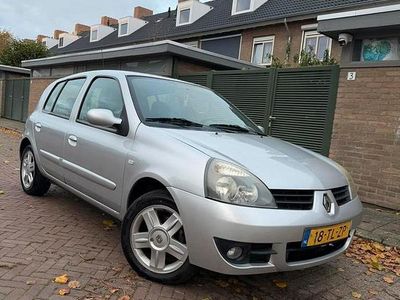 Gebruikt 2006 Renault Clio II Campus | € 2.250 (Iets duurder)