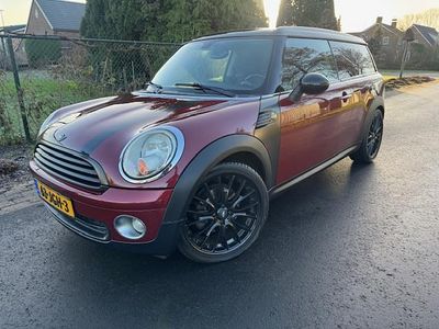Rood Occasion 2009 Mini Cooper Clubman Stationwagen | € 3.650 (Duur)