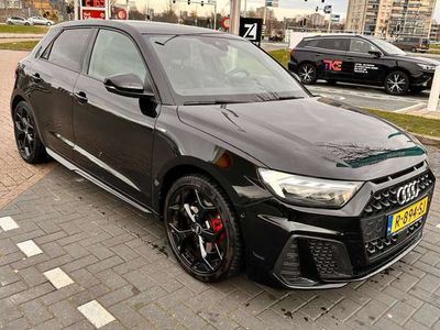 tweedehands Audi A1 A6 allroad40 TFSI edition one 200 PK.