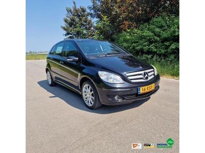 tweedehands Mercedes B200 AUTOMAAT