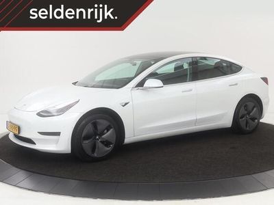 tweedehands Tesla Model 3 Standard RWD Plus 60 kWh | Autopilot | Panoramadak | Leder |