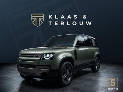 Groen (metallic) Gebruikt 2025 Land Rover Defender Black Edition SUV | € 103.067 (Iets duurder)