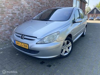 Grijs Gebruikt 2003 Peugeot 307 Hatchback | € 1.950 (Duur)