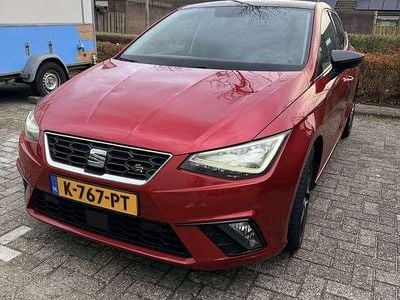 Rood Occasion 2018 Seat Ibiza Hatchback | € 12.750