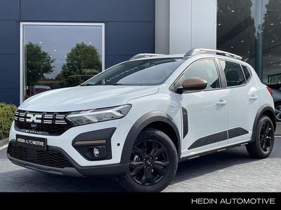 Wit Gebruikt 2024 Dacia Sandero Extreme Hatchback | € 19.450 (Eerlijke prijs)