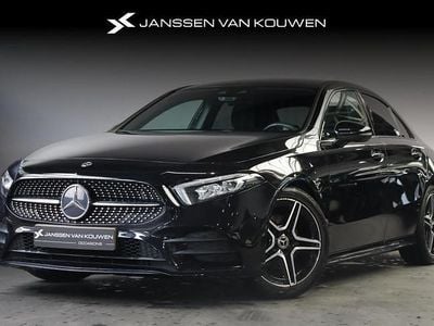 Zwart Gebruikt 2020 Mercedes A200 Business Sedan | € 25.950 (Eerlijke prijs)