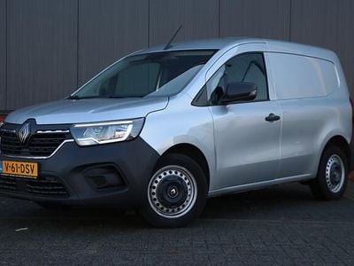 Occasion Renault Kangoo Komfort 75 PK (55 kW) 2024 Grijs (metallic) Van