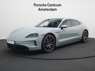 Occasion Porsche Taycan Sport 300 kW (409 PK) 2024 Groen, metallic lak Sedan