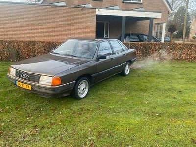 Gebruikt 1982 Audi 100 | € 2.750