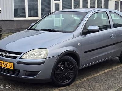 Occasion Opel Corsa Njoy 75 PK (55 kW) 2004 Grijs Hatchback