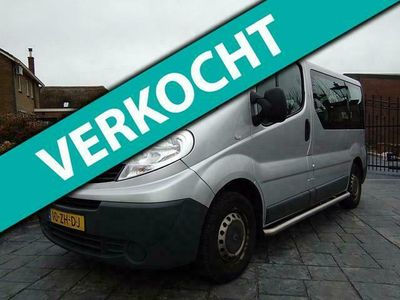 tweedehands Renault Trafic Passenger 2.0 dCi T29 L1H1 Authentique 9 pers