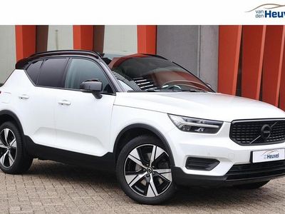 Wit (parellak) Occasion 2021 Volvo XC40 R-Design SUV | € 29.800 (Eerlijke prijs)