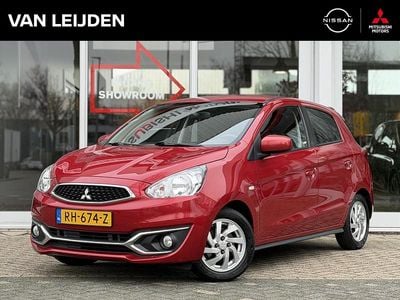 Rood Occasion 2017 Mitsubishi Space Star Intense Hatchback | € 9.445 (Eerlijke prijs)
