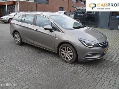Occasion Opel Astra Business 110 PK (80 kW) 2017 Bruin Stationwagen