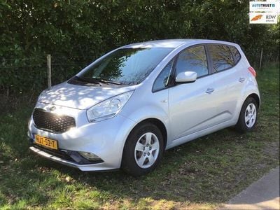 Occasion Kia Venga 90 PK (66 kW) 2017 Grijs Hatchback
