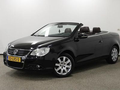Zwart Occasion 2009 VW Eos Highline Cabriolet | € 3.450 (Goede deal)