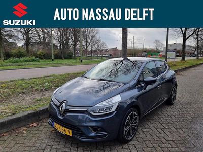 Grijs Gebruikt 2019 Renault Clio IV Intens Hatchback | € 9.900 (Eerlijke prijs)