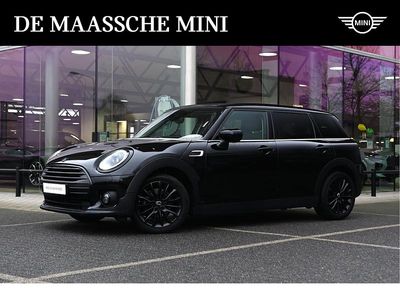 Zwart Occasion 2022 Mini One Clubman Classic Stationwagen | € 23.950 (Iets duurder)