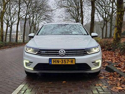 Occasion VW Passat Highline 220 PK (161 kW) 2015 Wit Stationwagen