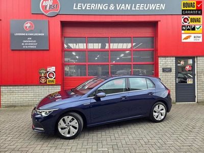 Occasion VW Golf VIII Style 150 PK (110 kW) 2020 Blauw (metallic) Hatchback