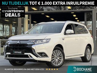Wit Gebruikt 2021 Mitsubishi Outlander P-HEV Intense SUV | € 25.045 (Eerlijke prijs)