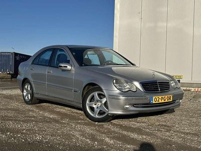 Zilver Occasion 2003 Mercedes C200 Elegance Sedan | € 5.295 (Iets duurder)
