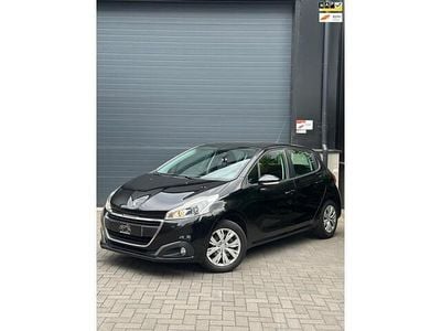 Zwart Gebruikt 2016 Peugeot 208 Hatchback | € 4.249 (Goede deal)
