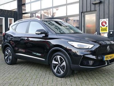 Zwart Occasion 2022 MG ZS Luxury SUV | € 20.999 (Goede deal)