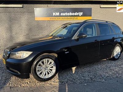 BMW 325