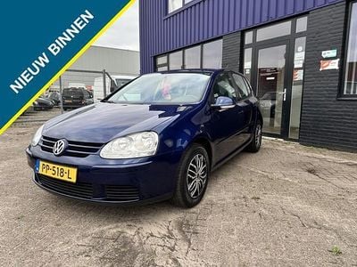 Blauw Gebruikt 2007 VW Golf V Trendline Hatchback | € 3.095 (Eerlijke prijs)