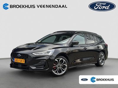 Zwart Occasion 2024 Ford Focus ST-Line X Stationwagen | € 27.795 (Iets duurder)