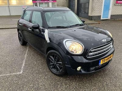 Zwart Gebruikt 2015 Mini Cooper D Chili Hatchback | € 7.600