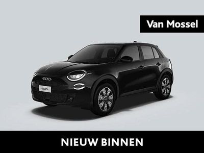 Nieuw Fiat 600 Urban 110 PK (80 kW) 2025 Zwart SUV