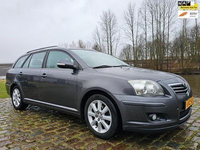 tweedehands Toyota Avensis Wagon 1.8 VVTi Luna Automaat 2e eigenaar airco cruis control cv op afs