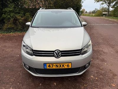 Grijs Gebruikt 2011 VW Touran Highline MPV | € 6.395 (Goede deal)