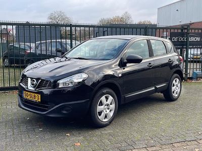 Zwart Gebruikt 2011 Nissan Qashqai Visia SUV | € 6.295 (Eerlijke prijs)