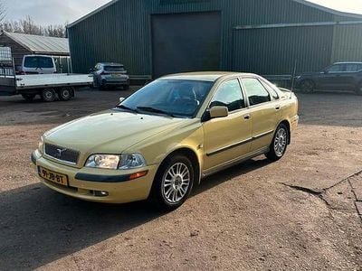 Volvo S40