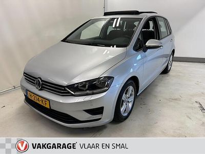 Grijs (metallic) Occasion 2014 VW Golf Sportsvan Highline MPV | € 11.995 (Eerlijke prijs)