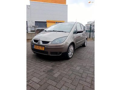 Grijs (metallic) Gebruikt 2007 Mitsubishi Colt Hatchback | € 1.799 (Goede deal)