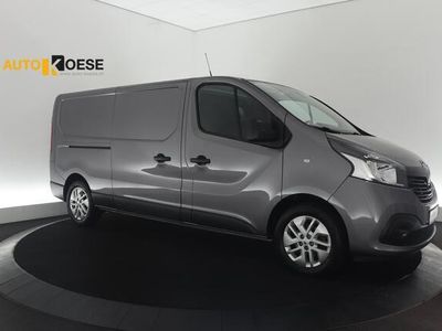 tweedehands Renault Trafic 1.6 dCi T29 L2H1 Comfort Energy | Camera | Navigatie | Laadruimte Betimmering | Parkeersensoren