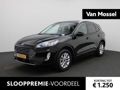 Zwart Occasion 2023 Ford Kuga Titanium SUV | € 21.900 (Goede deal)