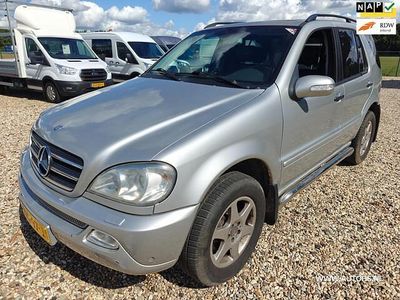 Mercedes ML400