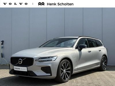 Grijs Occasion 2024 Volvo V60 Plus Stationwagen | € 43.750 (Eerlijke prijs)